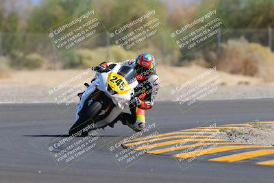 media/Sep-25-2022-CVMA (Sun) [[ee08ed6642]]/Race 6 Amateur Supersport Open/